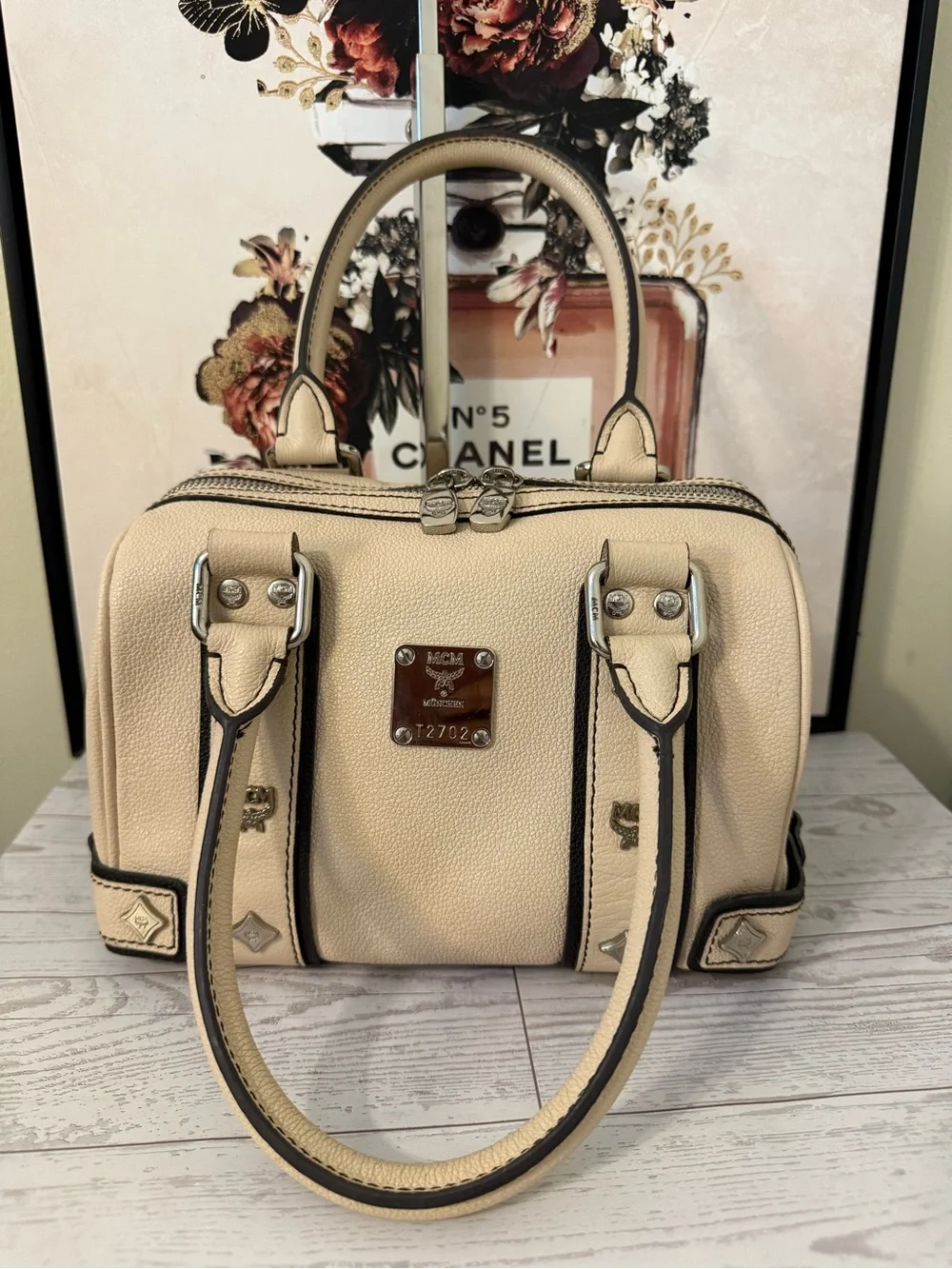 MCM satchel beige
